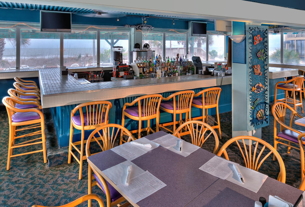 Oceanfront Litchfield Inn Pulau Pawleys Restoran gambar